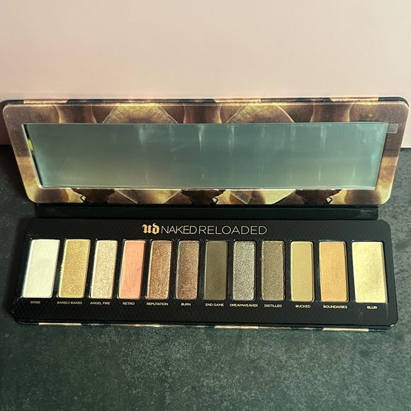 Urban Decay Other - Urban Decay Naked Reloaded Palette with Gold and Brown Hues
